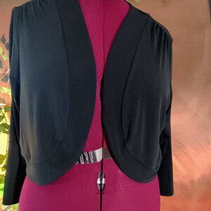 EUC: East 5th Woman Size 2X Black Cropped Bolero Shrug Cardigan Jacket